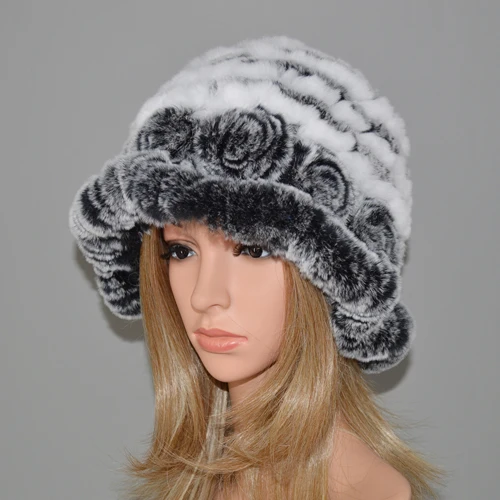 grey and white Новые зимние роскошные женские цветочные натуральные шапки из меха кролика Рекс Женские теплые вязаные Настоящий мех кролика шапки меховые шапочки - Цвет: grey and white