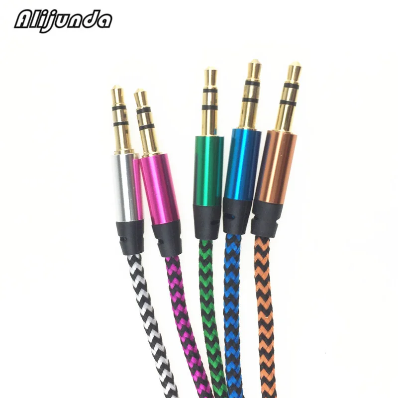 

1 m Nylon Aux Cable 3.5mm to 3.5MM Male to Male Auto Audio Cable for Volvo S40 S60 S80 XC60 XC90 V40 V60 C30 XC70 V70