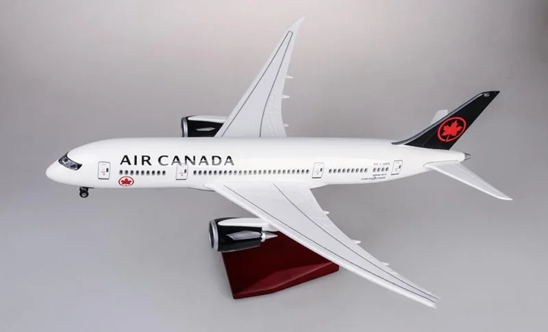 1/130 весы 43 см самолет Boeing B787 Dreamliner Канада Модель самолетов W свет и колеса литья под давлением пластик смолы