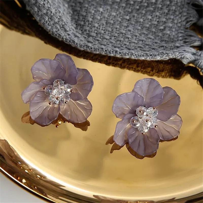 Летний стиль 2017 г. большой цветок серьги стержня для Для женщин Винтаж Смола из