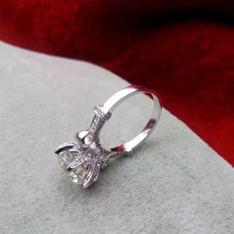 Великолепный 3Ct синтетических алмазов обручальные кольца для Для женщин массива стерлингового серебра 925 белого золота Цвет кольцо подарок для друга