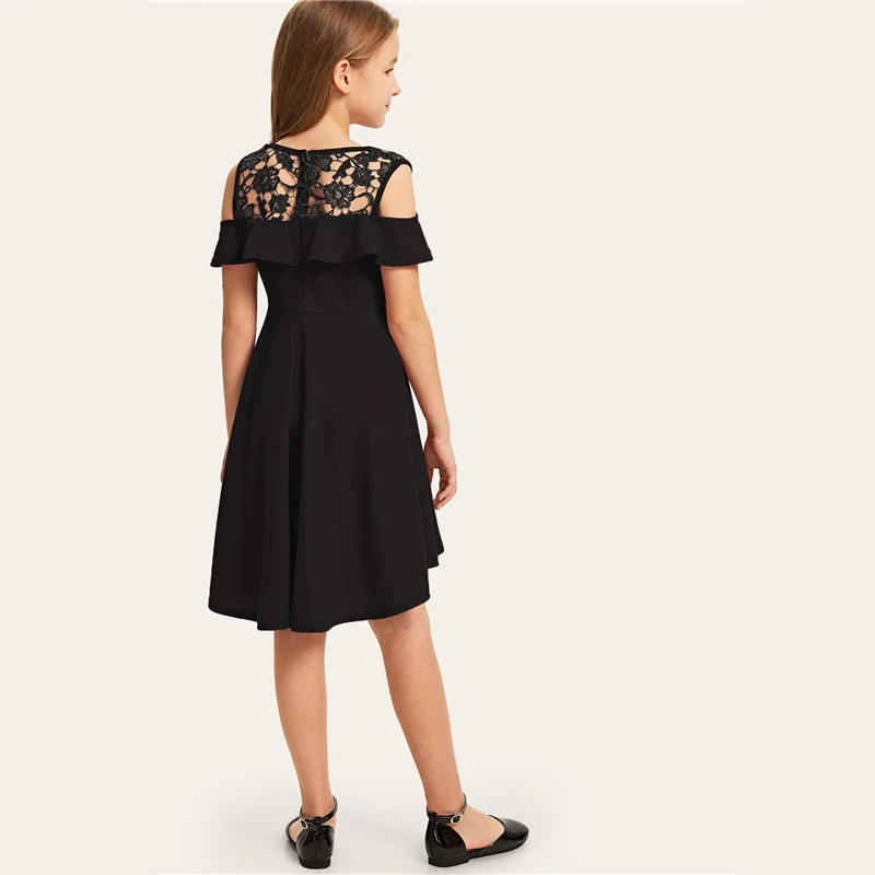 SHEIN/детское гипюровое кружевное праздничное платье с открытыми плечами и рюшами для девочек г., летнее милое расклешенное платье трапециевидной формы с рукавами-крылышками для детей