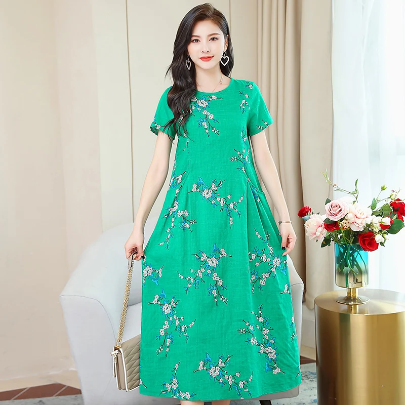 Летнее платье повседневное с принтом винтажное о вырезом коротким рукавом