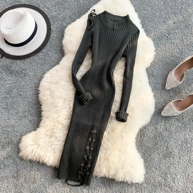 Женское трикотажное длинное платье однотонное облегающее свитер с круглым