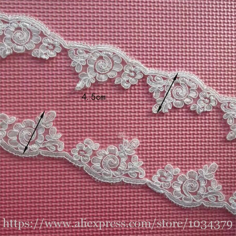 9 ярдов слоновой кости Европейская Аппликация Кружева свадебное платье отделка