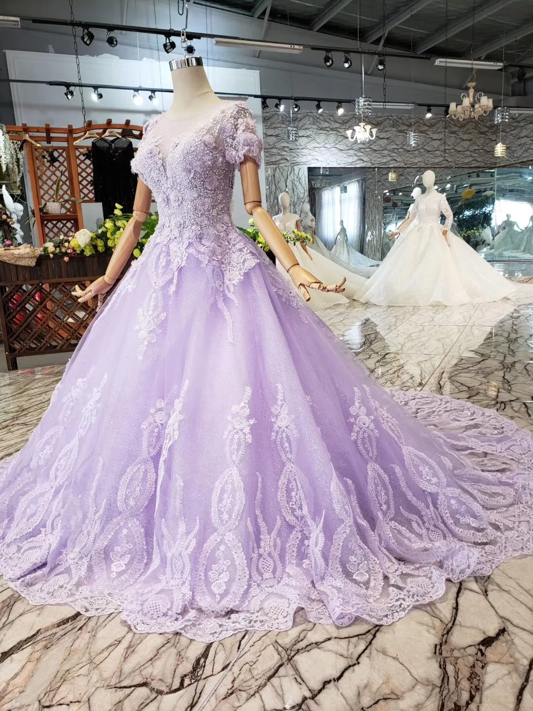 

Vintage Dubai Purple Floral Ball Gowns Saudi Arabic Pearls Ruffles Prom Dresses Gorgeous Party Dresses 2019 Robe De Soiree