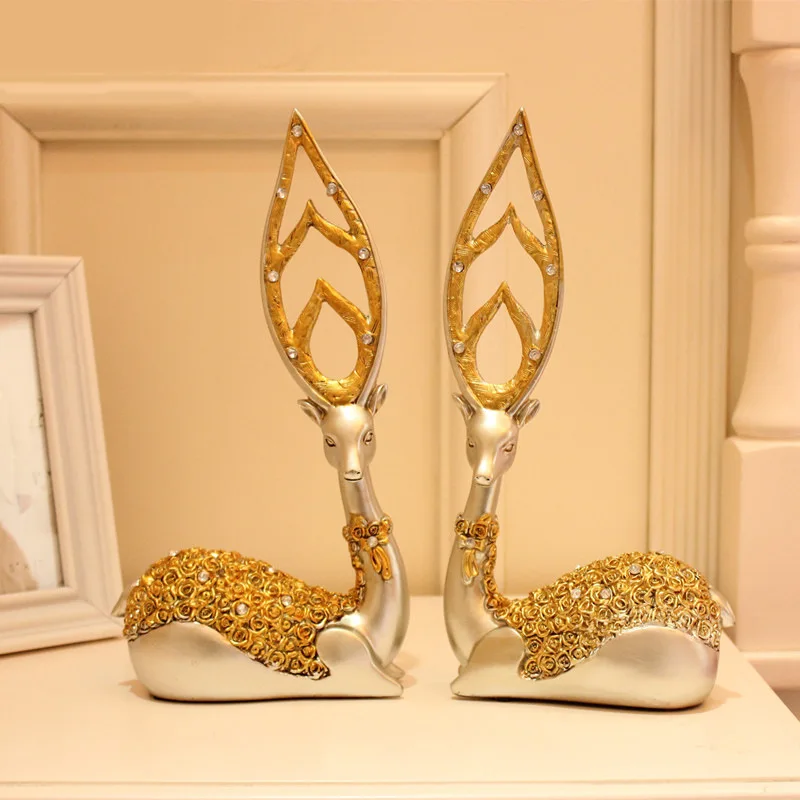 

A pair European-model Ornament Deer Creative Home Decorations Living Room Ornaments Crafts Wedding Gift Wine Cooler Bar