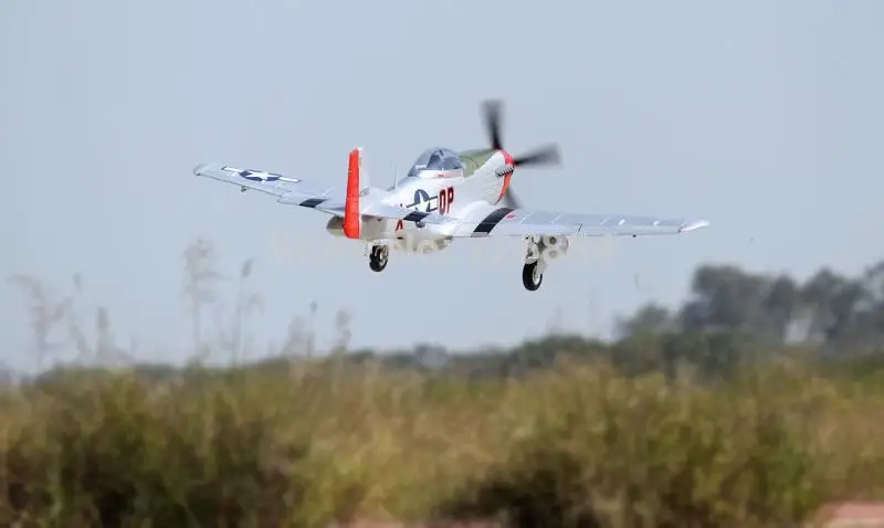 Радиоуправляемый самолет warbird Freewing P51 | Игрушки и хобби