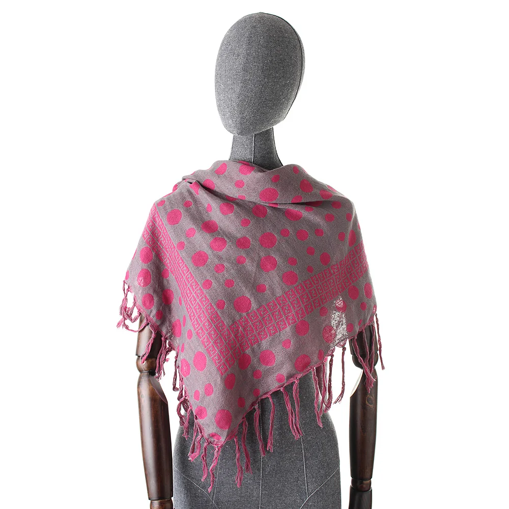 [BQACCES] Новый жаккардовый треугольный шарф в горошек с кисточкой женский зимний