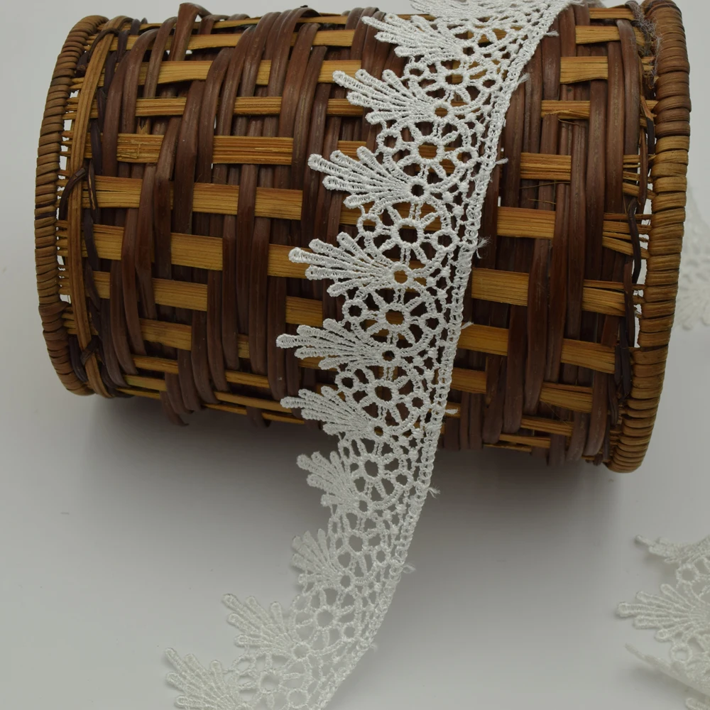 72 Ярда белый и черный в античном стиле с зубчатой вышивкой из полиэстера цвет Venise