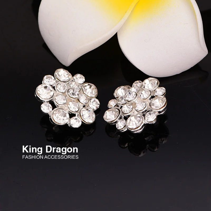 Новое поступление прозрачные пуговицы со стразами Пришивные цветы по центру или