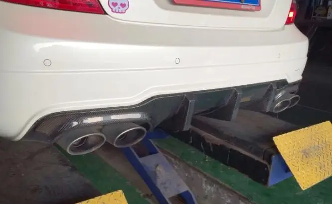 Для Mercedes Benz W204 C63 AMG 4 двери только 09-11 Автомобиль Стайлинг C класса углеродного волокна задний спойлер диффузор