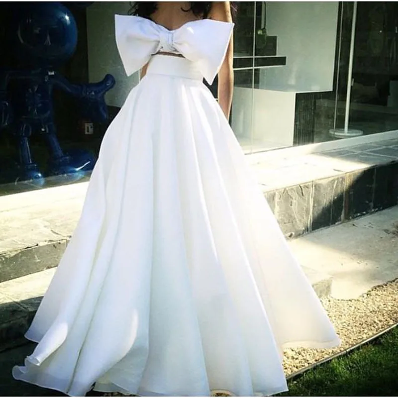 

Hippie Style 2 Piece Prom Gowns White Big Bow Off Shoulder Ball Gown Formal Dress Custom Made Robe de soiree Hot Sale Cheap