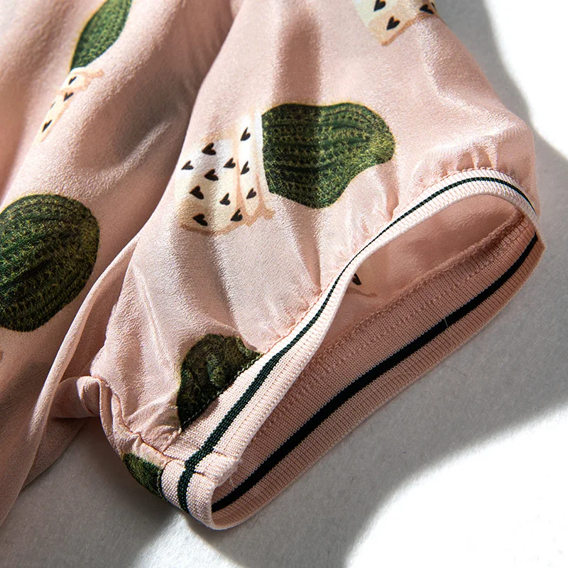 Женская блузка с принтом розовая из 100% натурального шелка круглым вырезом