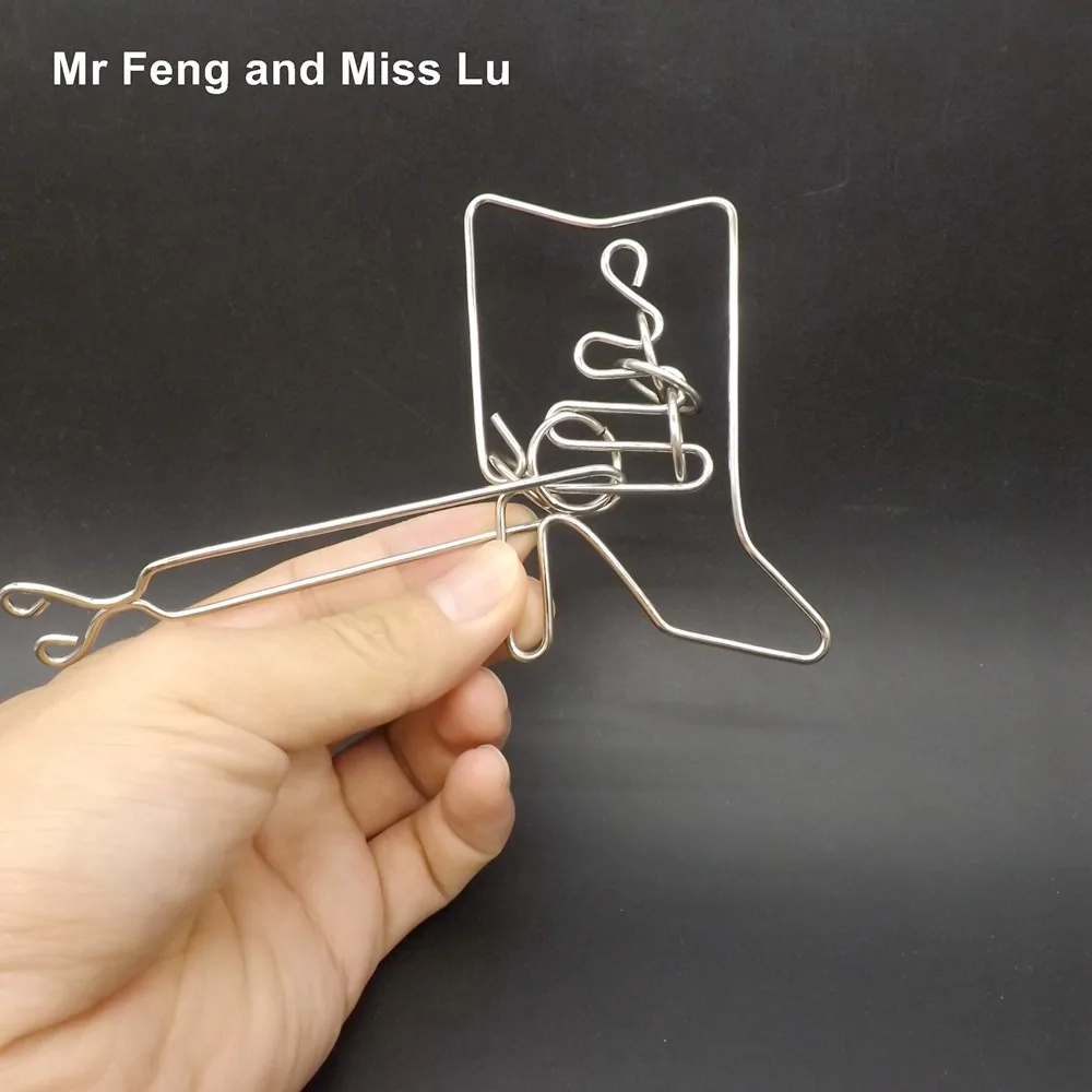 Забавные туфли на высоком каблуке с кольцом-пазлом из металлической проволоки