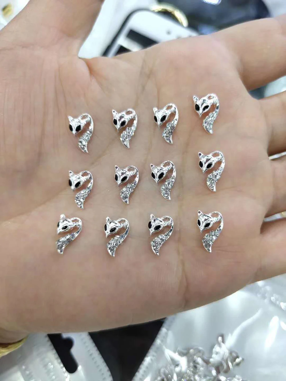10pc Butterfly Rhinestone Nail Charm - Charms Animal /Fox with stone multiple charms for nail art # 3 styles | Красота и здоровье