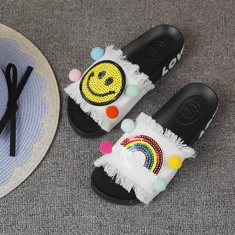 Ярких цветов и меховыми шариками летние сандалии женская обувь Брендовая одежда