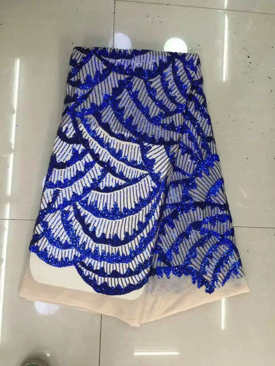 

2017 Free shipping African lace fabric ,beautiful tulle French lace fabric with sequins For Nigerian Wedding Dresses K-LA9112