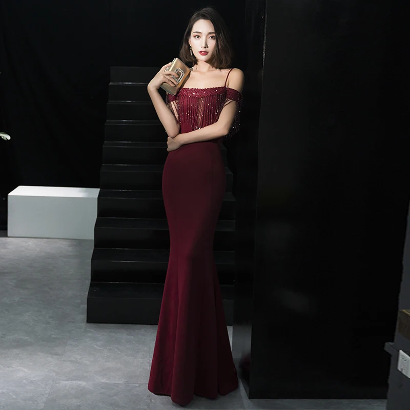 Сексуальный женский тонкий с открытыми плечами Cheongsam элегантный бордовый рыбий хвост Формальное вечернее платье Новинка кисточка горный хрусталь халат De Soiree