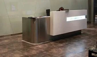 Изогнутая Рабочая поверхность для отеля QT3000 (настольная панель + шкафы) QT3000|marble