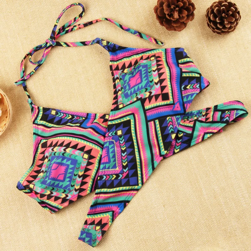 Пикантное бикини в стиле ретро женское пуш ап с геометрическим рисунком