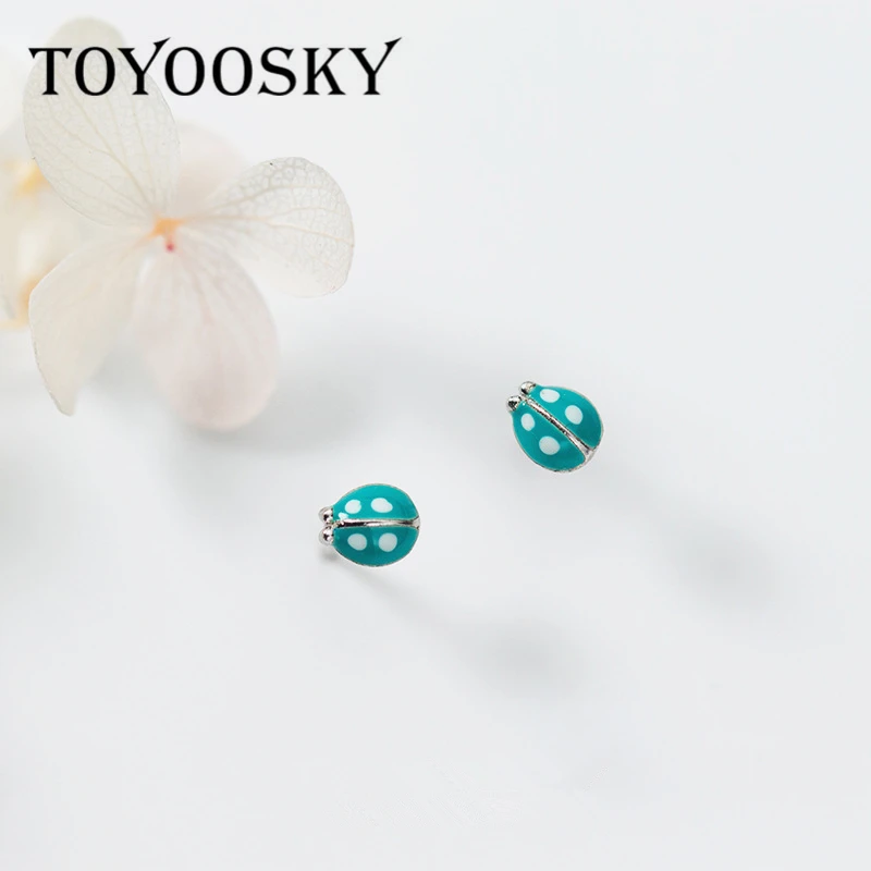 TOYOOSKY 925 стерлингового серебра Милая Божья коровка серьги гвоздики Модные женские насекомое с эмалевым покрытием серьги для девочек Дети Ювелирные изделия с уплотнением