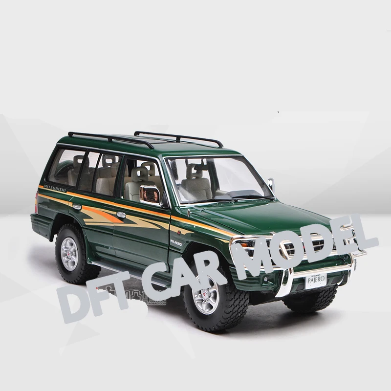 1:18 Масштаб сплава игрушечных автомобилей pajero модель автомобиля SUV детской
