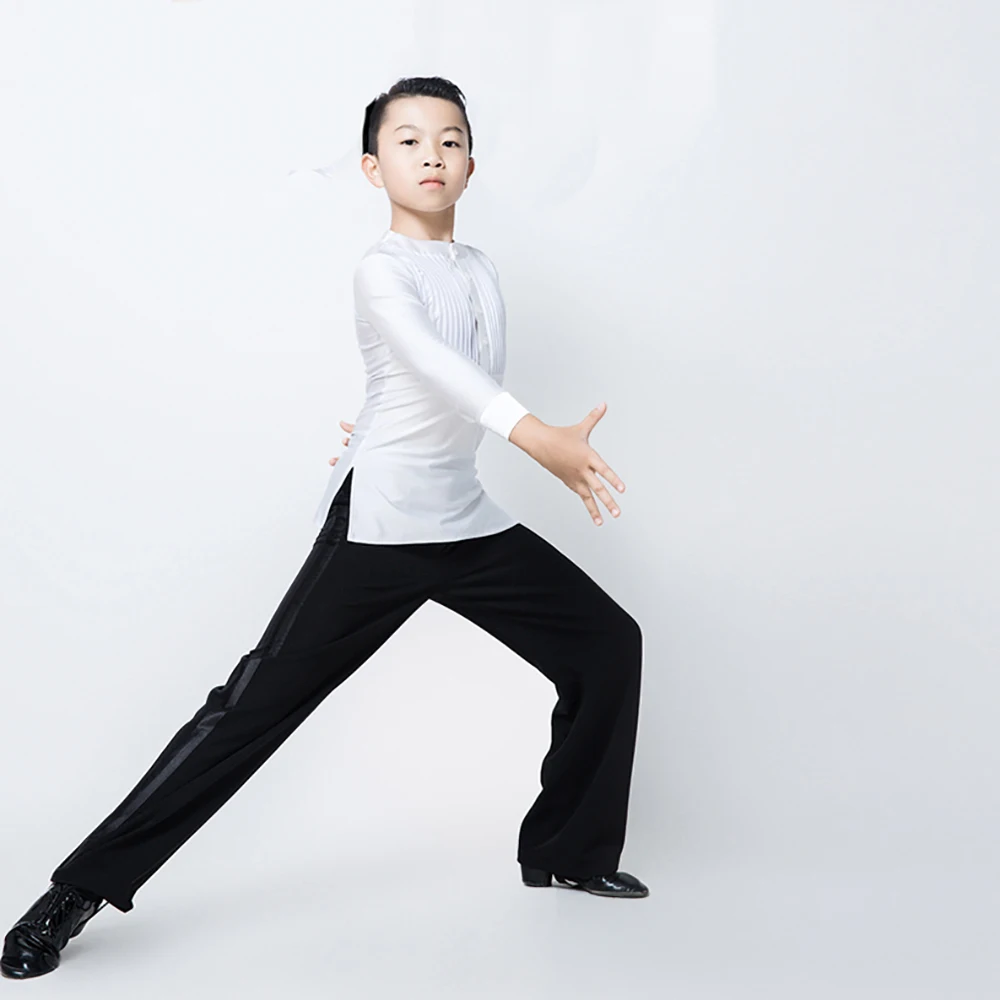 

Новое поступление туфли для латинских танцев топы для детей, одежда, летняя детская черный, белый цвет Цвет прочные тканевые рубашки; Сезон ...