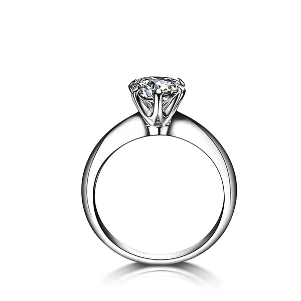 Классическое кольцо из белого золота 18 карат с муассанитами женское обручальное