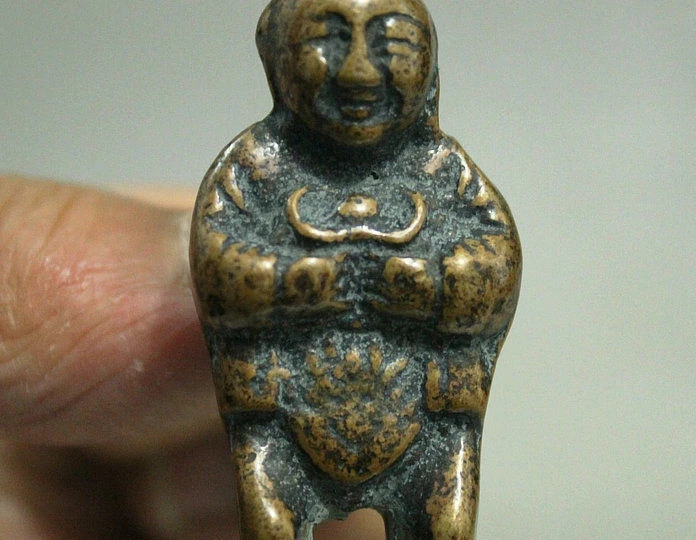 Древний Китай Собирать Старый Бронзовая Статуя мальчика Амулет Ожерелье Кулон |