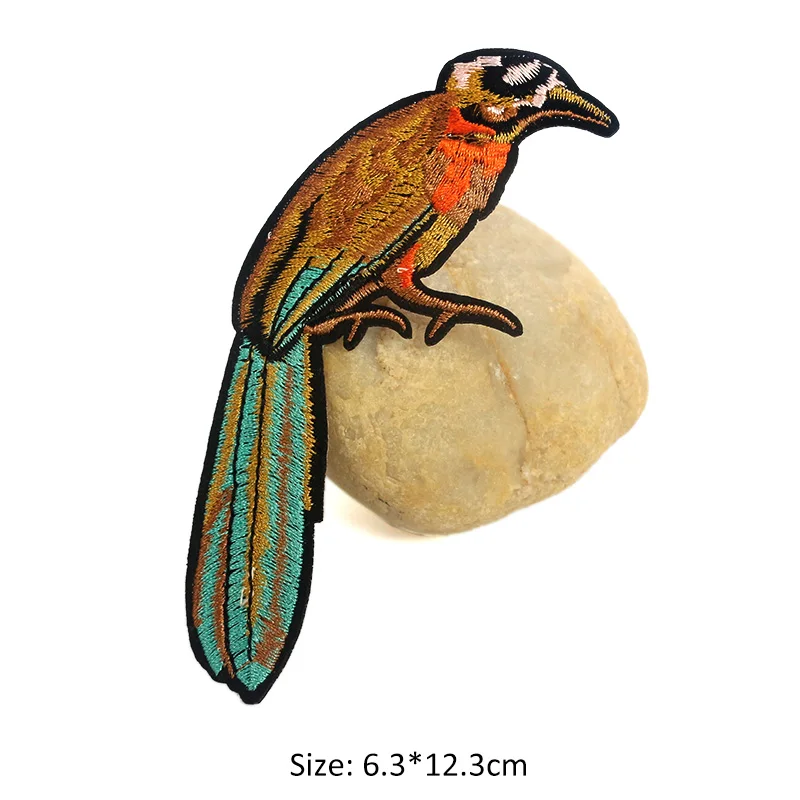 Flower Bird Butterfly Goldfish Embroidered Patches For Clothing DIY Stripes Applique Clothes Stickers Iron On Patches Badges - Цвет: 8