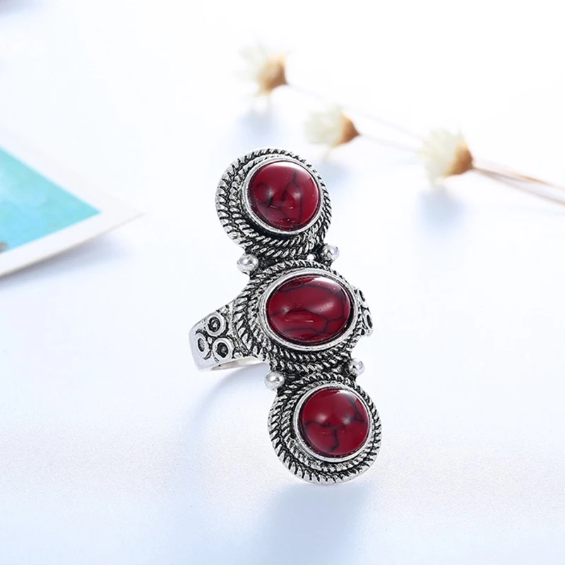 Винтажное длинное кольцо Find Me 2019 красное с закругленной кромкой из сплава