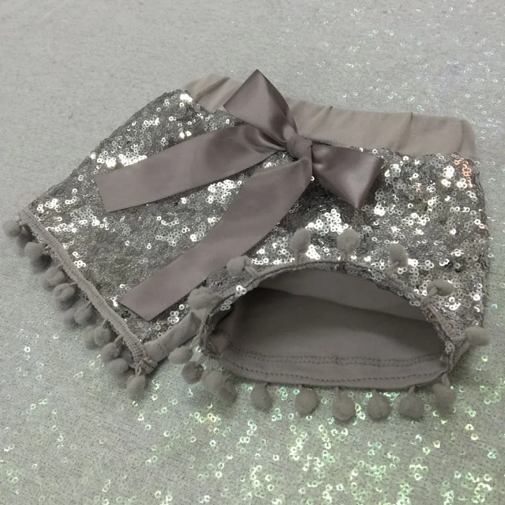 Большая распродажа летние шорты для девочек с помпонами черные стразы со