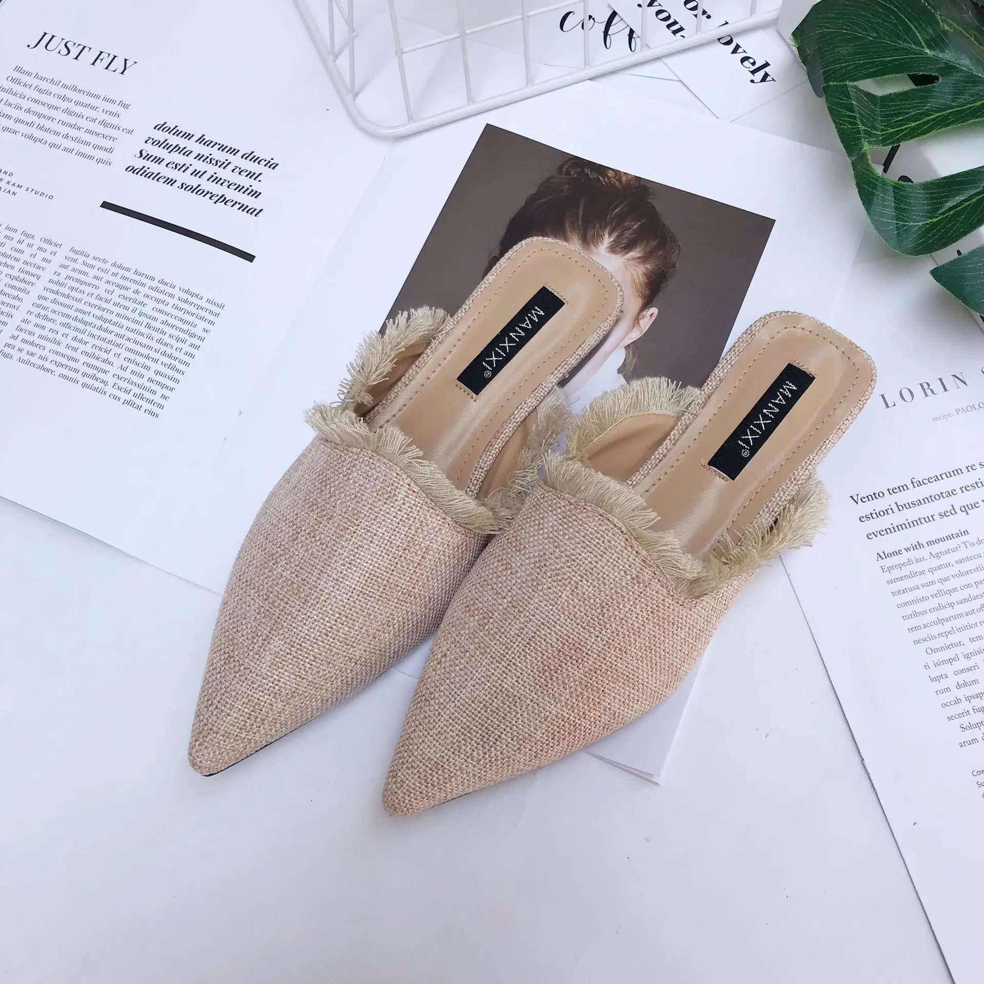 Новинка 2015 года качественные женские шлепанцы сезон весна-лето плетеные тапочки