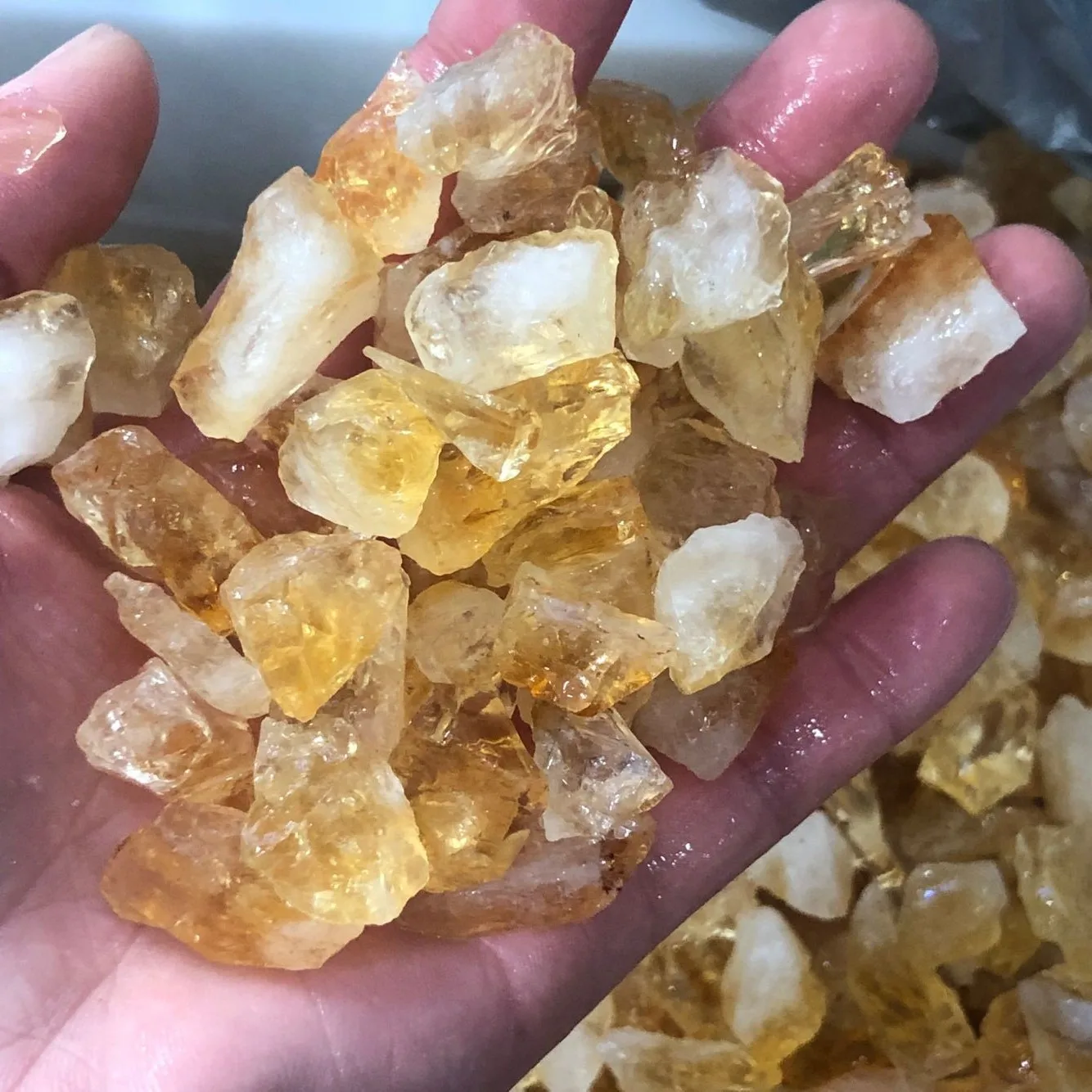 

1.5-3cm 10Pcs Practical Citrine Stone Yellow Quartz Crystal Rough Points Bulk Gemstone Healing Mineral DIY Material D3