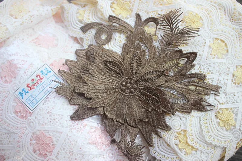 size26*22cm (2pcs/lot) DIY Craft Pretty Metallic Gold 2 Yayers Embroidered Lace Applique Patch for Garment | Дом и сад