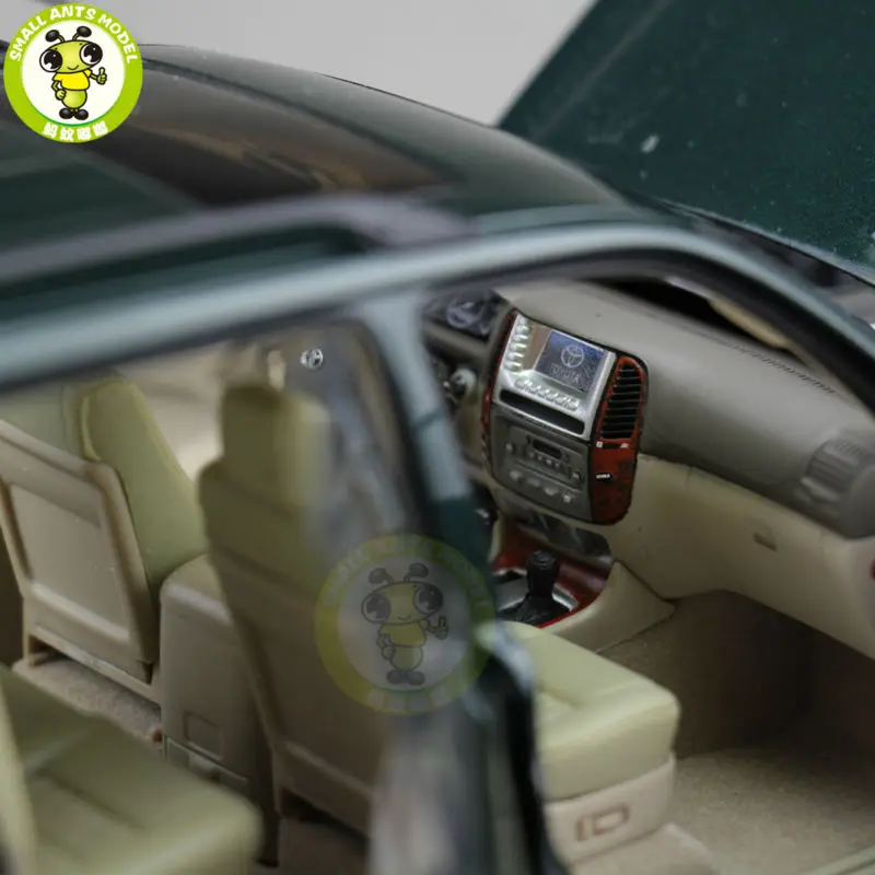 1/18 Land Cruiser LC100 литая под давлением модель автомобиля SUV Игрушки для мальчиков девочек Подарки Зеленый