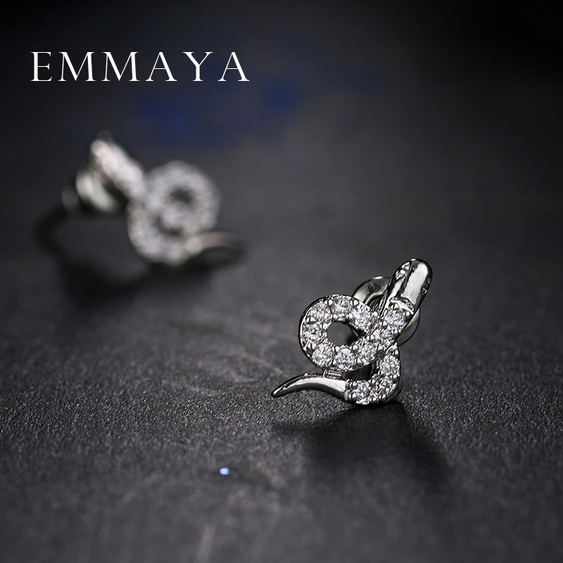 Женские серьги-гвоздики Emmaya недорогие Серебристые в виде змеи ювелирные изделия