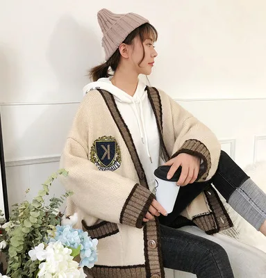 New 2020 Autumn Women Sweater Loose British Wind Badge Stitching Ladies V-neck Knit Cardigan Female SW810 |