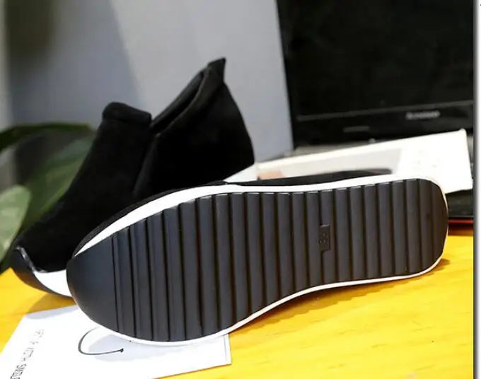 Женские повседневные кроссовки из флока на высоком каблуке 6 см дышащие