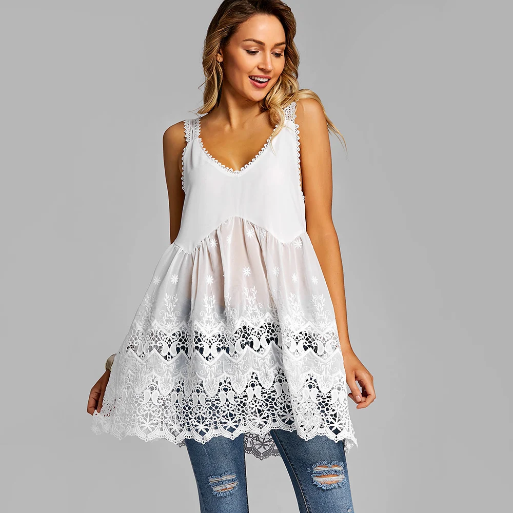 Женская длинная туника VESTLINDA Белая Кружевная на бретельках повседневный