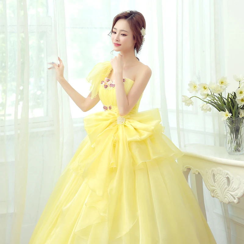Новый 2016 Желтый Без Бретелек Одно Плечо Цветы Аппликации Соло Этапе