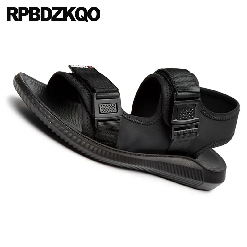 Кроссовки мужские дышащие Пляжная повседневная обувь на плоской подошве