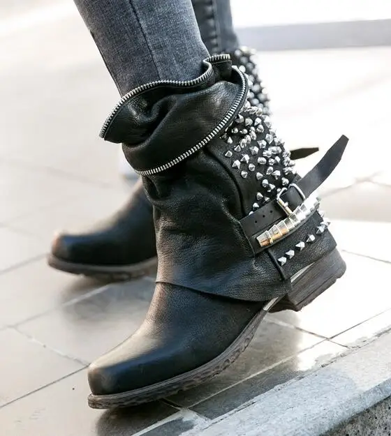black leather in Prova Perfetto/фирменные ботинки с заклепками; британский стиль; квадратный каблук; ботинки в стиле панк; натуральная кожа; шикарные ботинки; Цвет черный, кофейный - Color: black leather in