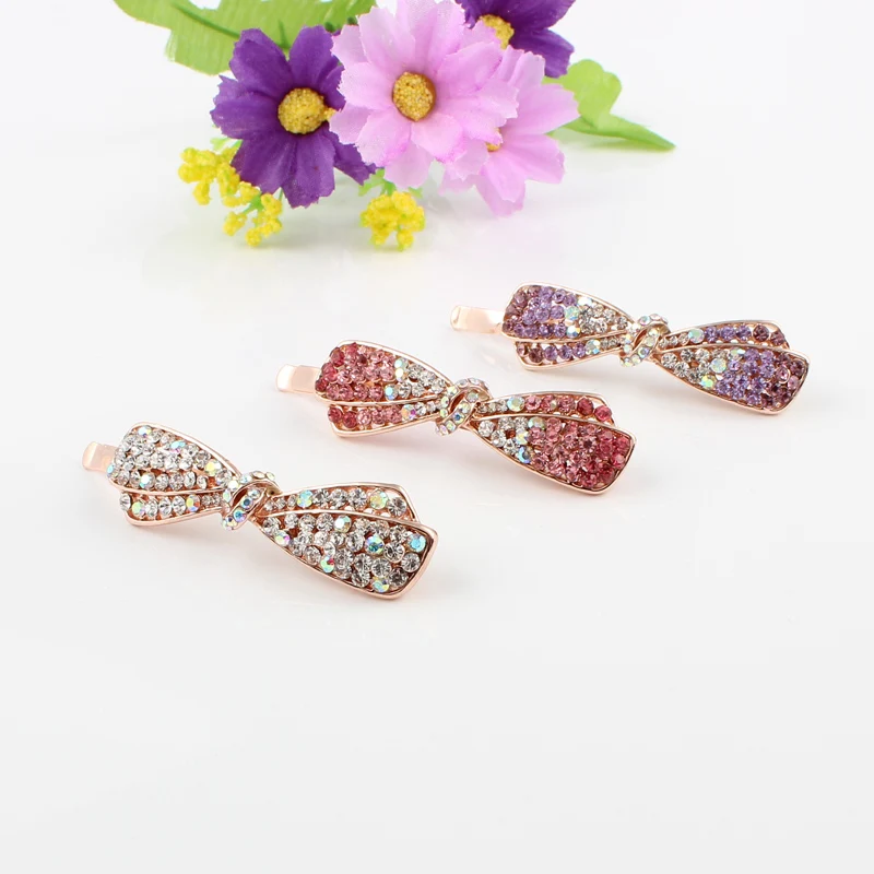 Заколка для волос стразы белый розовый фиолетовый цвет ювелирное изделие