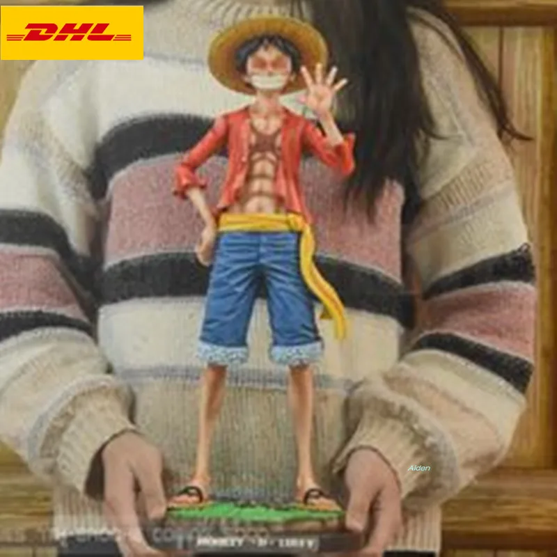 Слитная статуя соломенная шляпа Пиратская обхват груди Обезьяна D. Luffy