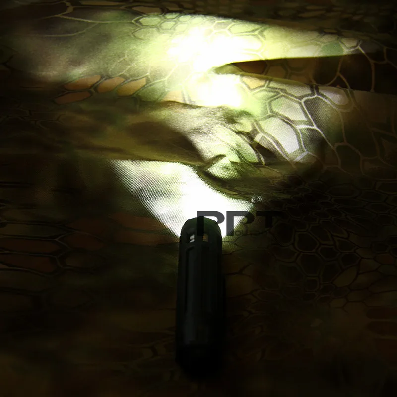 

TRIJICON Tactical Paintball Accessories 9V 7000K Torch Flashlight L2 CREE LED Hunting Light Camping Gear PP15-0093