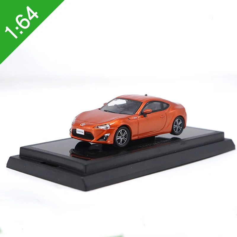 Модель автомобиля TOYOTA GT86 с высокой степенью имитации в масштабе 1:64 Игрушечная