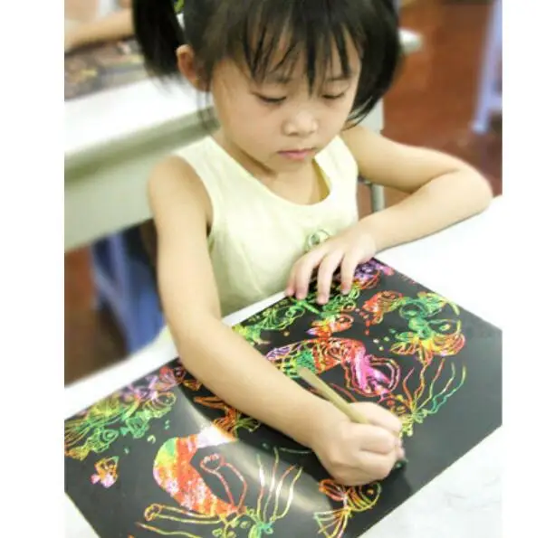 

10pcs/lot 18*25cm 16K scraping drawing paper painting learning & education toys Environmental protection new