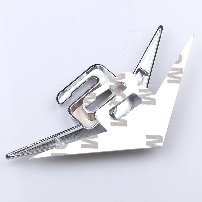 Металлическая 3d наклейка на автомобильное заднее боковое крыло V8 V6